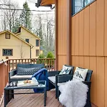 Serene Pocono Pines Home 2 Mi To Lake Naomi Beach